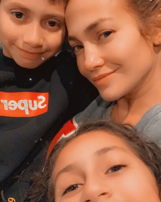 Jennifer Lopez took a selfie with her daughter and son