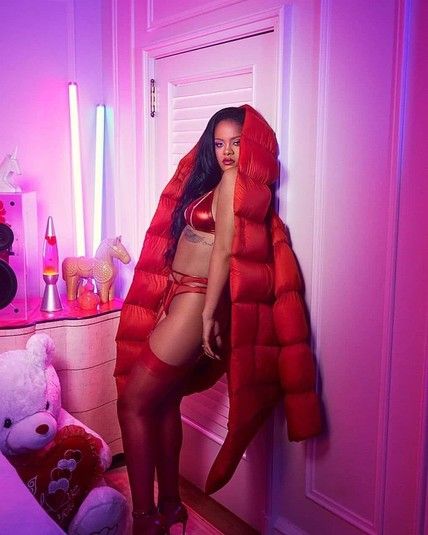 Rihanna starred in the seductive advertising of her brand