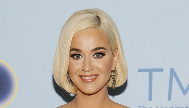 Katy Perry published a funny video (VIDEO)
