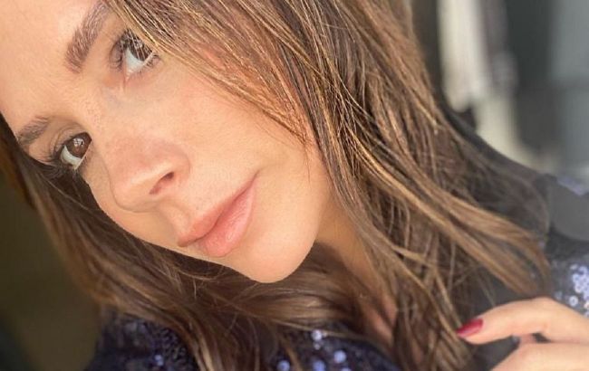 Victoria Beckham, 46, struck by her beauty