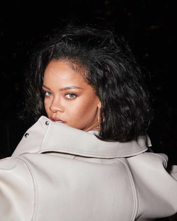 Rihanna became the richest woman in the music industry 
